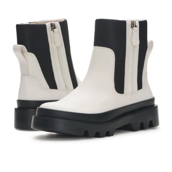 Vince Camuto Shoes - Like New Vince Camuto Kaskona Boots, Size Women’s 9, Coconut Cream, lug sole